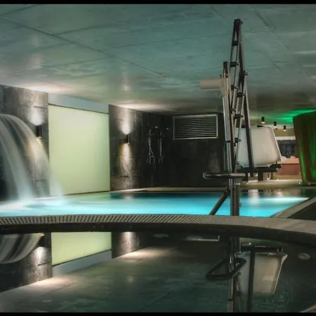 邦尼欧拜德埃格萨米酒店