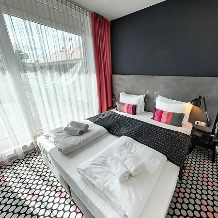 邦尼欧拜德埃格萨米酒店